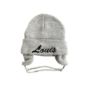 Bonnet gris pour bébé brodé et personnalisé