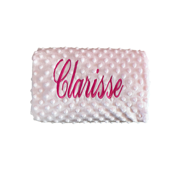 Plaid, couverture rose à bulles brodée du prénom de bébé